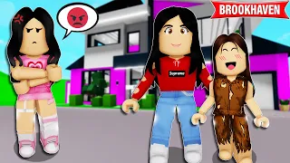 MINHA MÃE ADOTOU A MENINA ÓRFÃ E FIQUEI COM CIUMES! BROOKHAVEN 🏡RP HISTORINHAS | Roblox