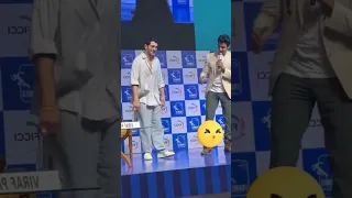 Burak Deniz Ne Kiya Shahrukh khan Style Mein Dance Mumbai Mein.