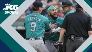 How a 'clutch' pizza delivery happened during the Mariners game for J.P. Crawford