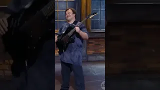 JACK BLACK e sua guitarra SEIZI assinada por Andreas Kisser