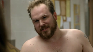 Matt Peters shirtless scene [Orange Is The New Black S03E02] aka Joel Luschek