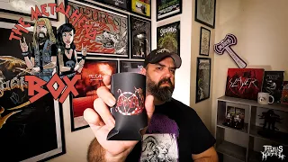 Metalhead Box October (?) 2023 Unboxing (THIS IS DEFINITELY THE HOLIDAY THEMED ONE)