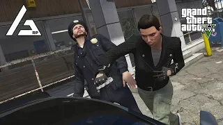 GTA 5 Roleplay - ARP - #145 - Knocking out Cops! (Ft First30Minutes)