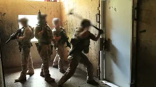 SHORT: NSW Breacher Course | SEALSWCC.COM