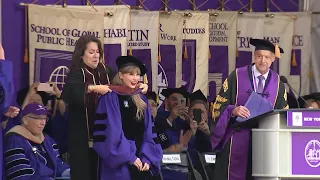 Taylor Swift given NYU honorary degree