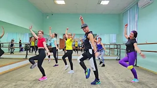 Танцевальные тренировки 🎶 David Bisbal-Amor Am Summer Mix зумба, Zumba