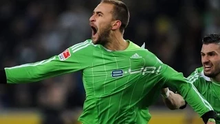 Гол Баса Доста в ворота Баварии  Вольфсбург Бавария 4 1 VfL Wolfsburg Bayern M  4 1