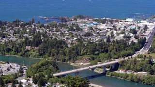 BROOKINGS OREGON DOWNTOWN 🌇 🚌