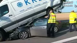 Kurioser Unfall bei Grevenbroich (21.10.2011)