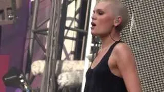 Jessie J -- Nobody's Perfect Live Chime For Change Twickenham Stadium London June 1st 2013