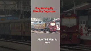 #TrainDeparturesignal Alco Tkd wdm3a Honk & locopilot Flag wave#indianrailways#youtubeshorts #shorts