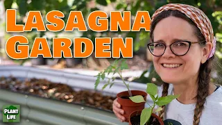 How to Build a Lasagna Garden Bed -LAYERS!