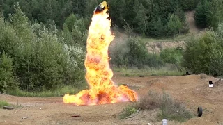 Взрываем бочки как в кино | Crash Zone | Blow up barrels like in a movie