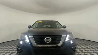 2019 Nissan Pathfinder Live  T617423