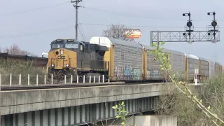 Norfolk Southern Train Waits For CSX Train With DPU To Pass, Then Races Train & Gets Beat Badly LOL