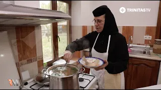 De pe malul Dunării, rețeta de borș de pește a maicii Irina || Rețete mănăstirești