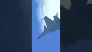 Sukhoi SU 27 Insane Maneuver