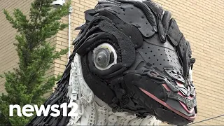 Exclusive look at New York Aquarium sculpture exhibit made entirely of marine debris | News 12