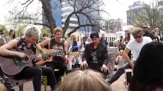 "Try Hard" (5SOS Adelaide Acoustic Show 25/09/13)