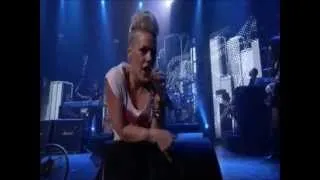 P!nk - Just Like A Pill (Live iTunes Festival 2012)