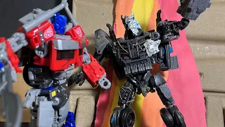Optimus Kills Scourge Scene | Transformers Rise of The Beasts (Transformers Stop Motion Recreation)