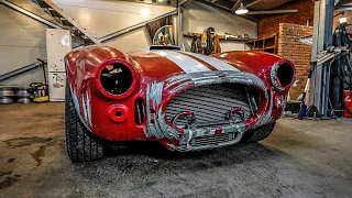 Shelby Cobra... Миша, ты серьёзно?