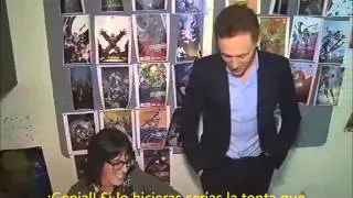 Tom Hiddleston habla acerca de Loki con Laurie, Editora de Loki's Comics (Subtitulado)