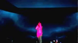 Kanye West - Clique (Speech) Zénith de Paris 25/02/13