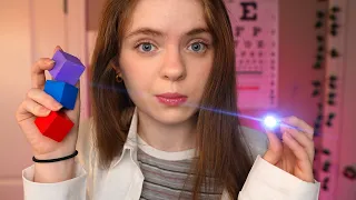 A VERY "Realistic" ASMR Eye Exam Roleplay 😀 Personal attention & Light Triggers