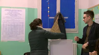 Italy election: polling stations open in key regional election | AFP