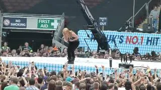 Kelly Clarkson - Since You've Been Gone'' - The Capital Summertime Ball 2012