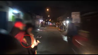 Buang Sajam di Depan Polisi, Pemdua Tawuran ini Hampir Tabrak Mobil - 86