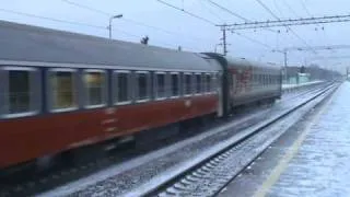 Электровоз ЧС7-065 с поездом