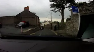 Trailer loading goes horribly wrong - caught on dash cam