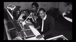 Mr.Magic's Rap Attack w/ Marley Marl on WBLS 107.5 (2-2-87) (pt 2/4)