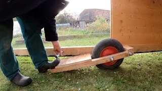 Chicken Tractor: Best Wheel lift system