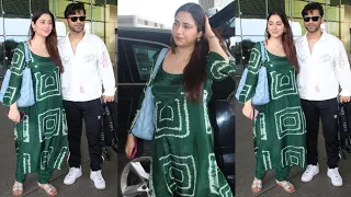 Disha Parmar & Rahul Vaidya spotted at Mumbai Airport 😍💖📸