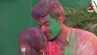 Gowri - Shankar playing Holi .. AgniSakshi .. Mon-Sat at 6:30 PM on Star Maa