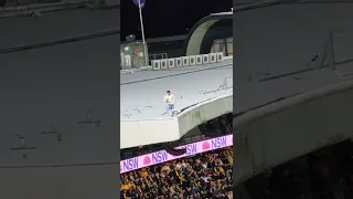 Bloke Climbs onto the SCG Roof