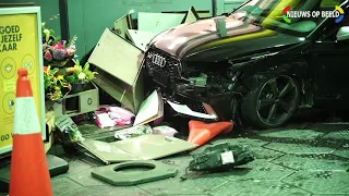 Ravage bij tankstation na ongeval Maasboulevard Rotterdam