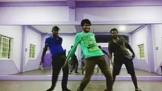 SARAVANA'S FOOT MOVES  MASS ENERGY dance CHIREOGRAPHY by SARAVANAN contact as 9894051594