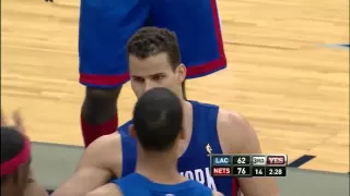 Kris Humphries Monster Block on Blake Griffin