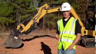 Pin Grabber Coupler on Cat® D Series Mini Excavators