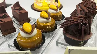 France🇫🇷Must visit this place for the BEST CAKES YOU’ll ever eat