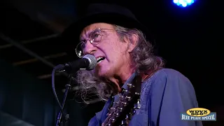 James McMurtry - Canola Fields (Live on The WDVX Blue Plate Special)