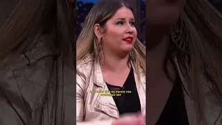 Marília Mendonça no programa The Noite com Danilo Gentili.