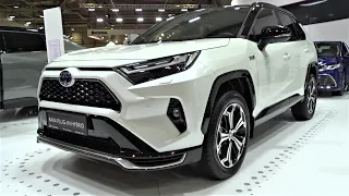 Toyota RAV4 Plug-In Hybrid 2.5 SUV - Interior, Exterior, Walkaround - Sofia Motor Show