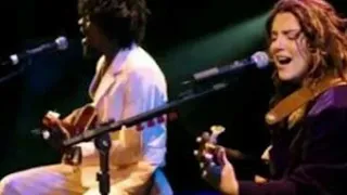 Ana Carolina y Seu Jorge - É isso aí - canción subtitulada al español