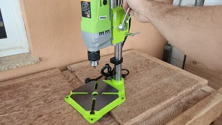 Furadeira de bancada compacta e potente WebKits 710w - Mini Bench Drill ALLSOME / JOYSTAR mod 5156E