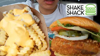 ASMR EATING SHAKE SHACK CAR MUKBANG SHROOM BURGER TRUFFLE CHEESE FRIES REAL SOUNDS TWILIGHT SHOW